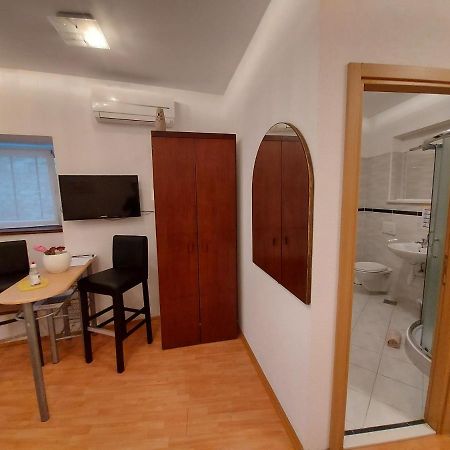 Guesthouse Boris Labin  Ngoại thất bức ảnh